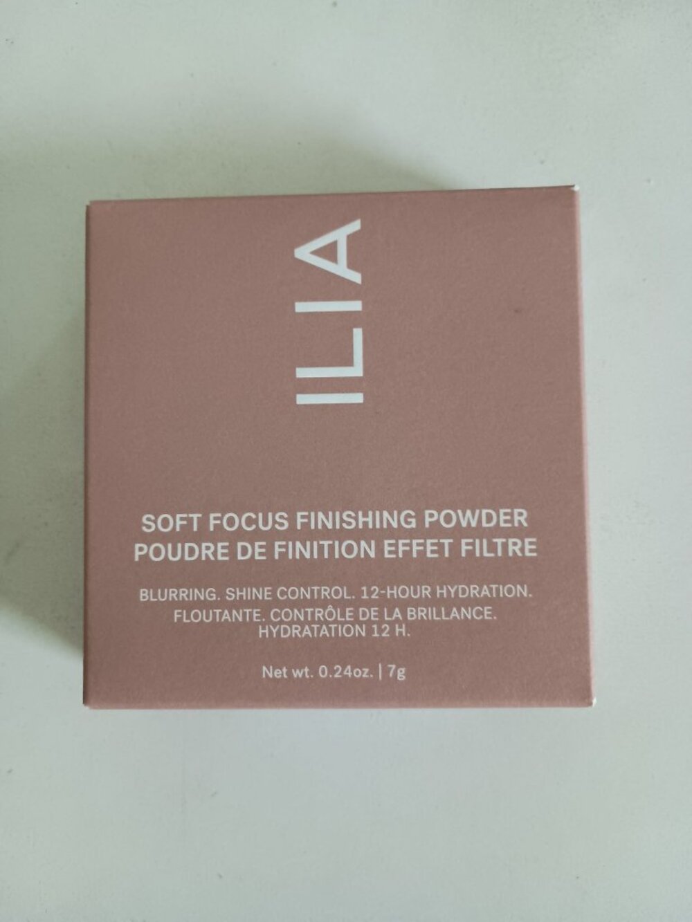 NWT Ilia Soft Focus Finishing Powder shine control 12hr hydration